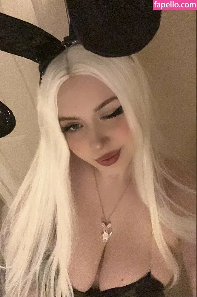 sinnnsro Onlyfans Photo Gallery 