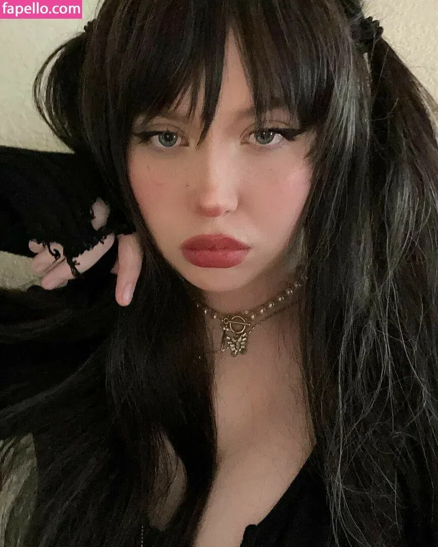 sinnnsro Onlyfans Photo Gallery 