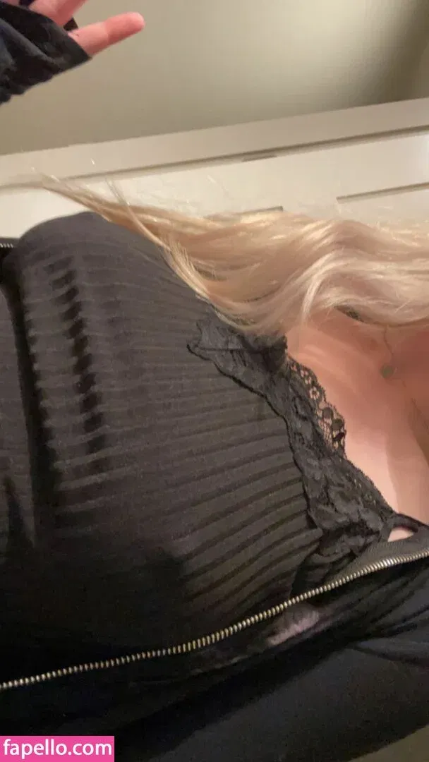 sinnnsro Onlyfans Photo Gallery 