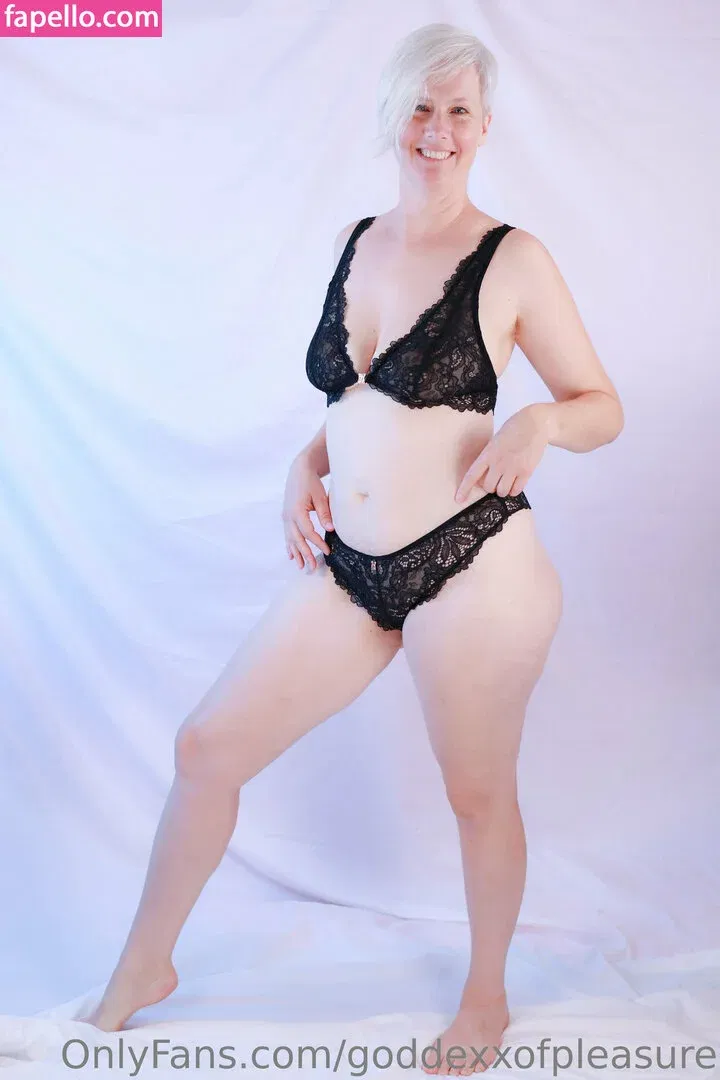 goddexxofpleasure Onlyfans Photo Gallery 