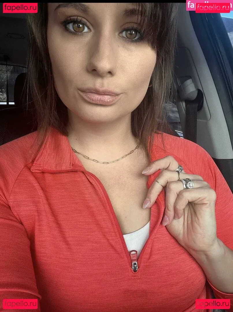 LillyBehave Onlyfans Photo Gallery 