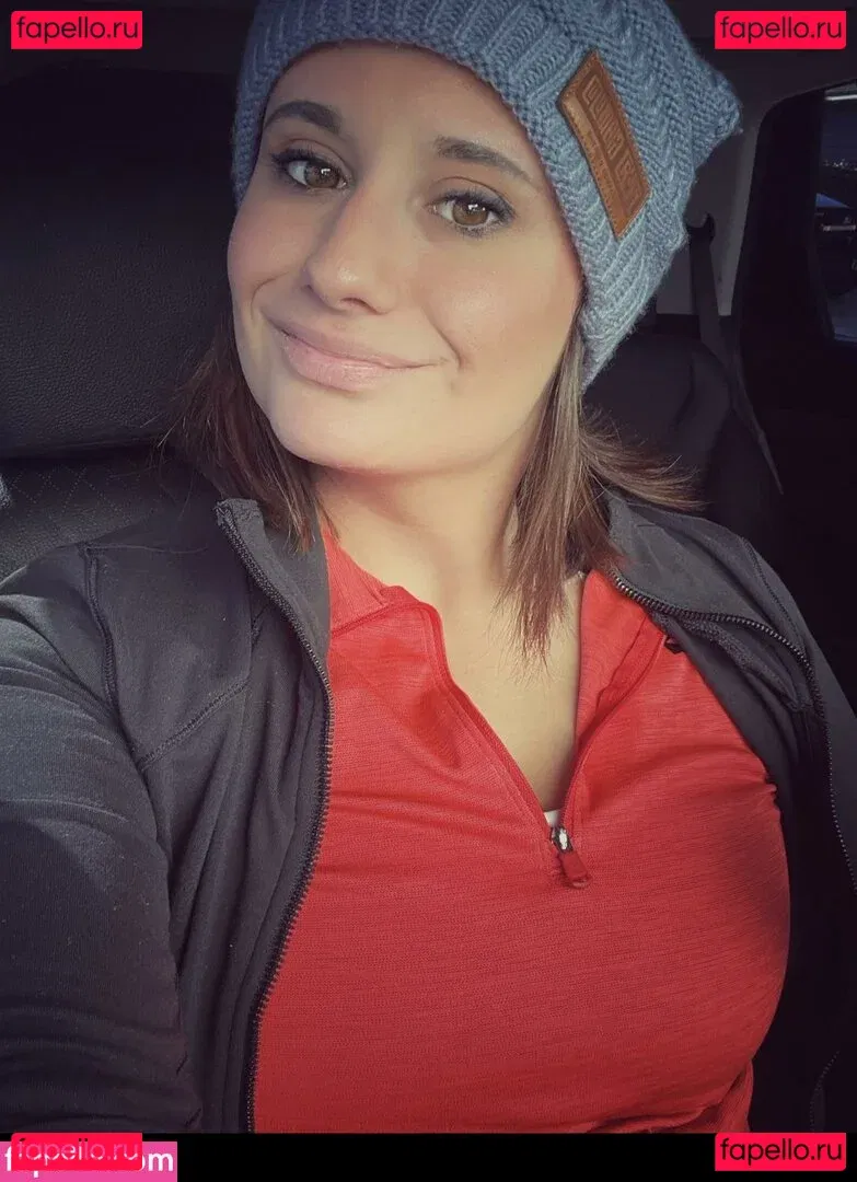 LillyBehave Onlyfans Photo Gallery 