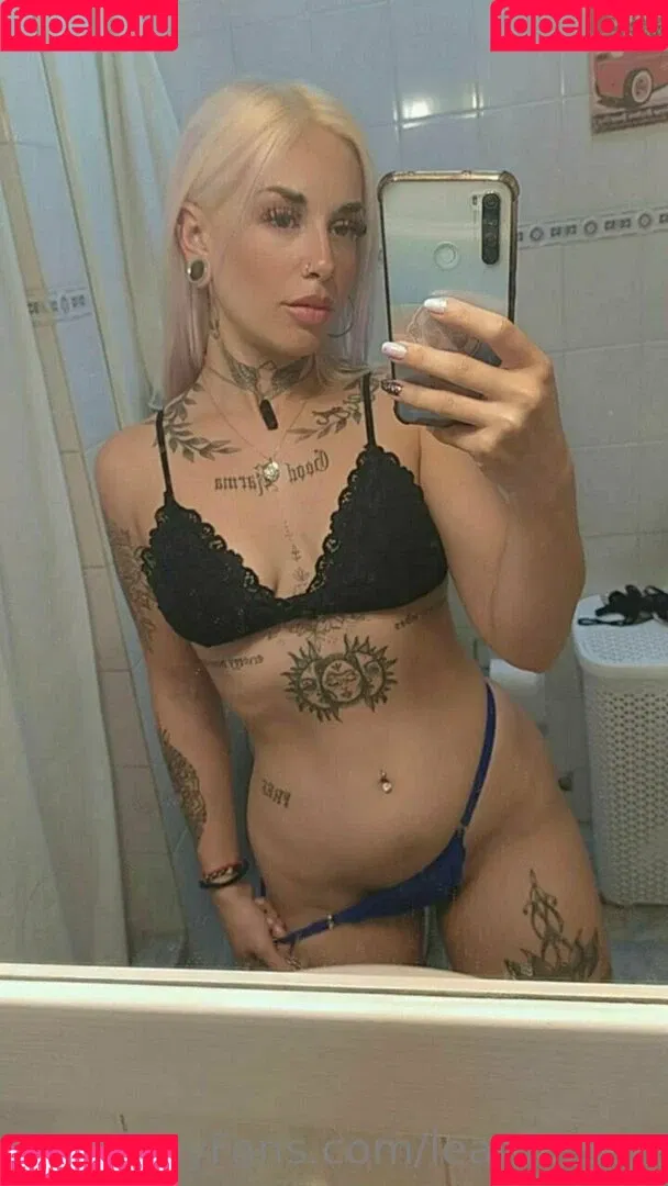 leahlarsen Onlyfans Photo Gallery 