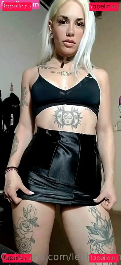 leahlarsen Onlyfans Photo Gallery 