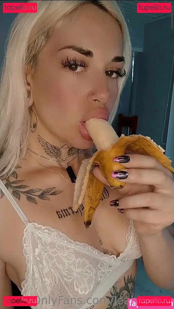 leahlarsen Onlyfans Photo Gallery 