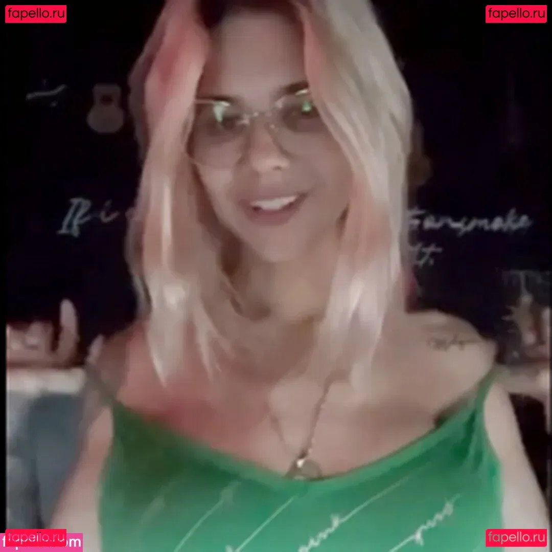 itsgrecia Onlyfans Photo Gallery 