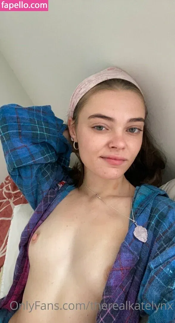 realkatelynx Onlyfans Photo Gallery 