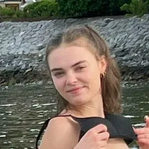 realkatelynx Onlyfans Photo Gallery 