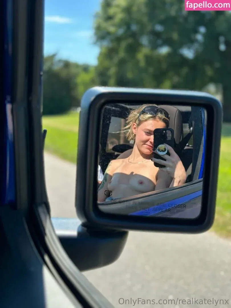 realkatelynx Onlyfans Photo Gallery 