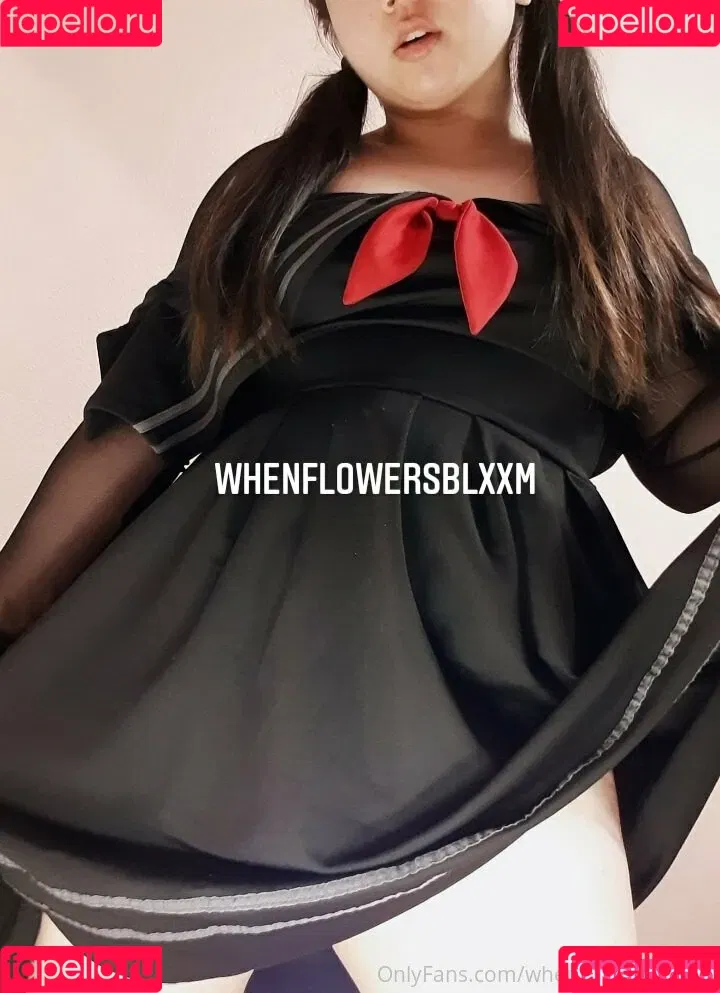whenflowersbloom Onlyfans Photo Gallery 