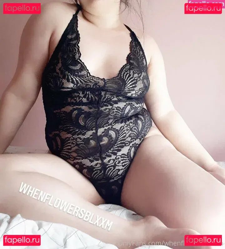 whenflowersbloom Onlyfans Photo Gallery 