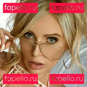 Huneybaked Onlyfans Photo Gallery 