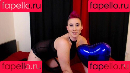 Kitty Leroux Onlyfans Photo Gallery 