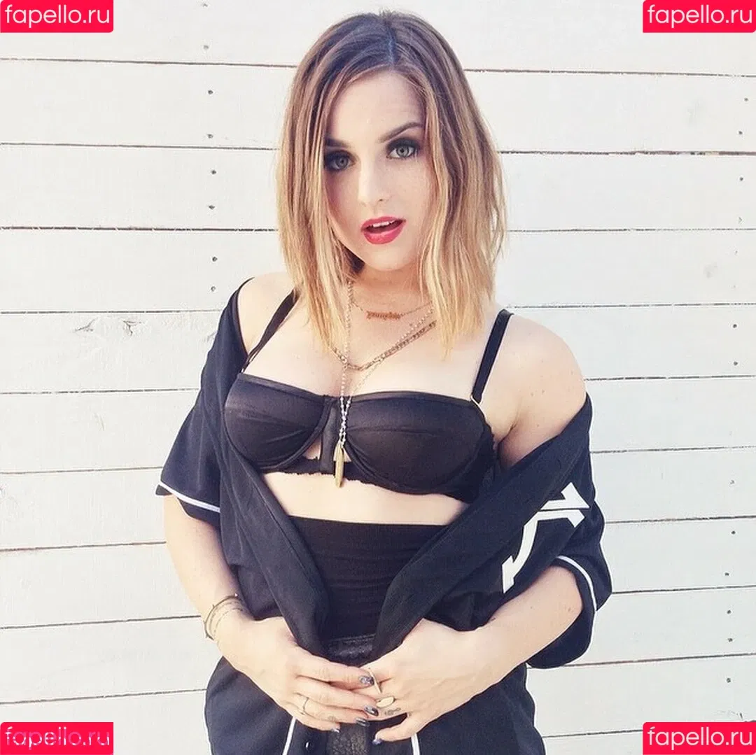 Joanna Jojo Levesque Onlyfans Photo Gallery 