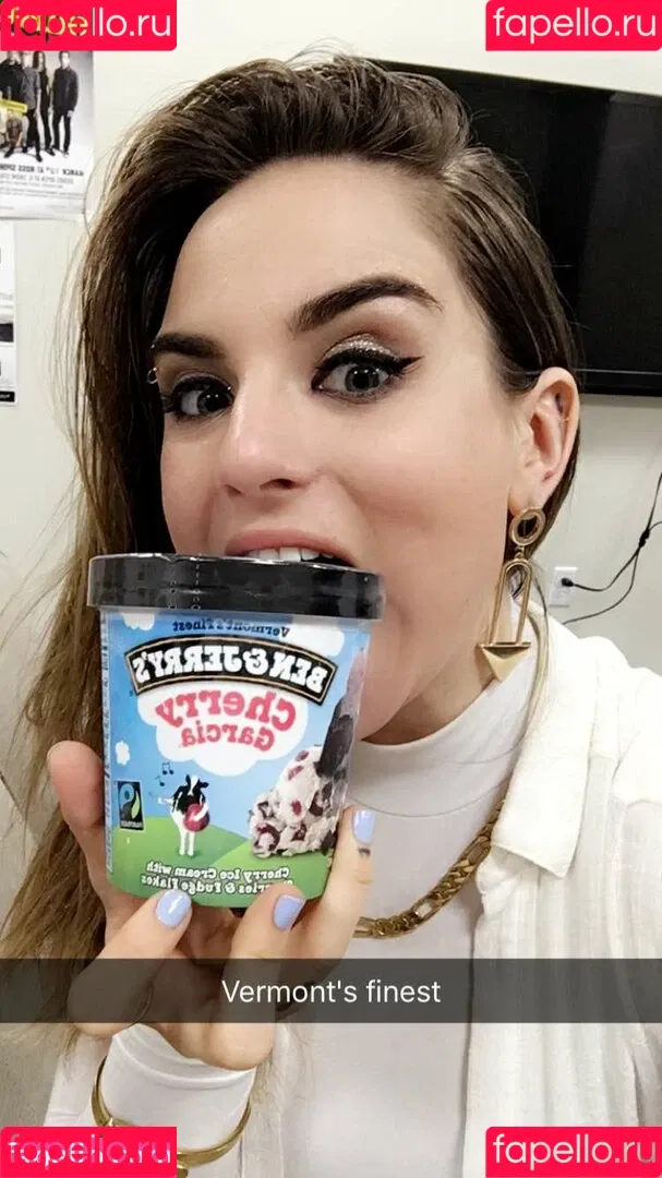 Joanna Jojo Levesque Onlyfans Photo Gallery 