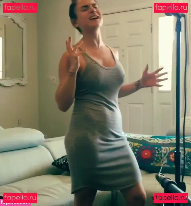 Joanna Jojo Levesque Onlyfans Photo Gallery 