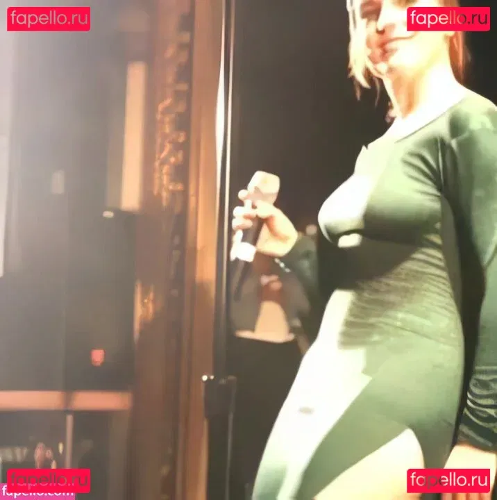 Joanna Jojo Levesque Onlyfans Photo Gallery 