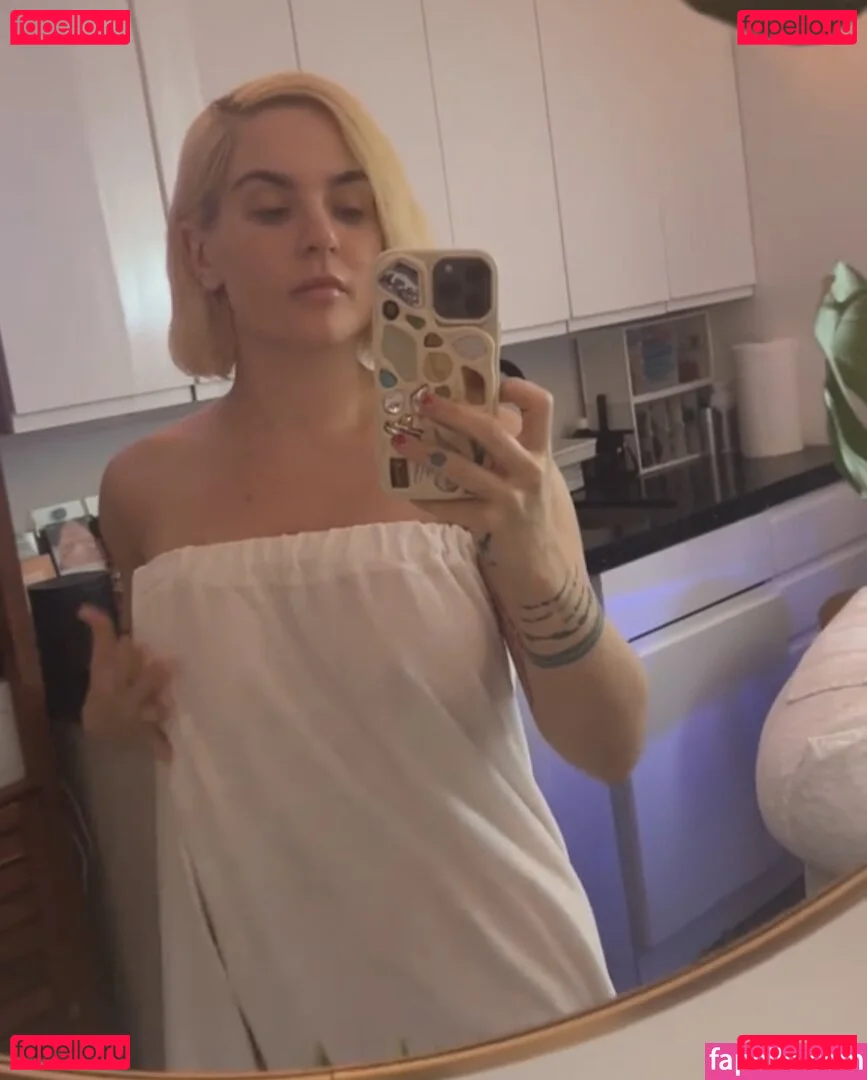 Joanna Jojo Levesque Onlyfans Photo Gallery 