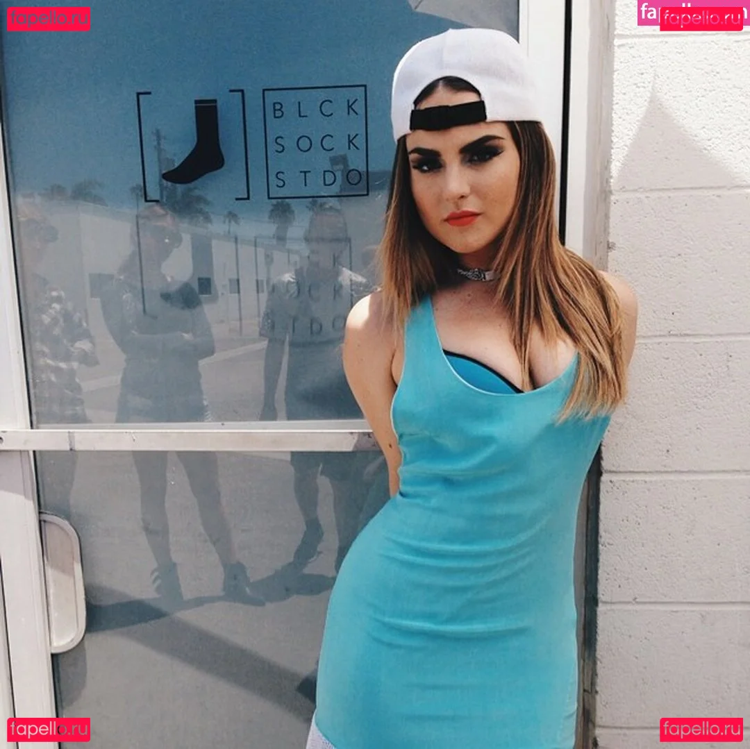 Joanna Jojo Levesque Onlyfans Photo Gallery 