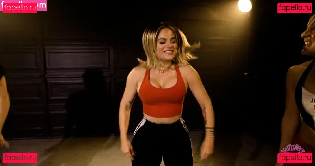 Joanna Jojo Levesque Onlyfans Photo Gallery 