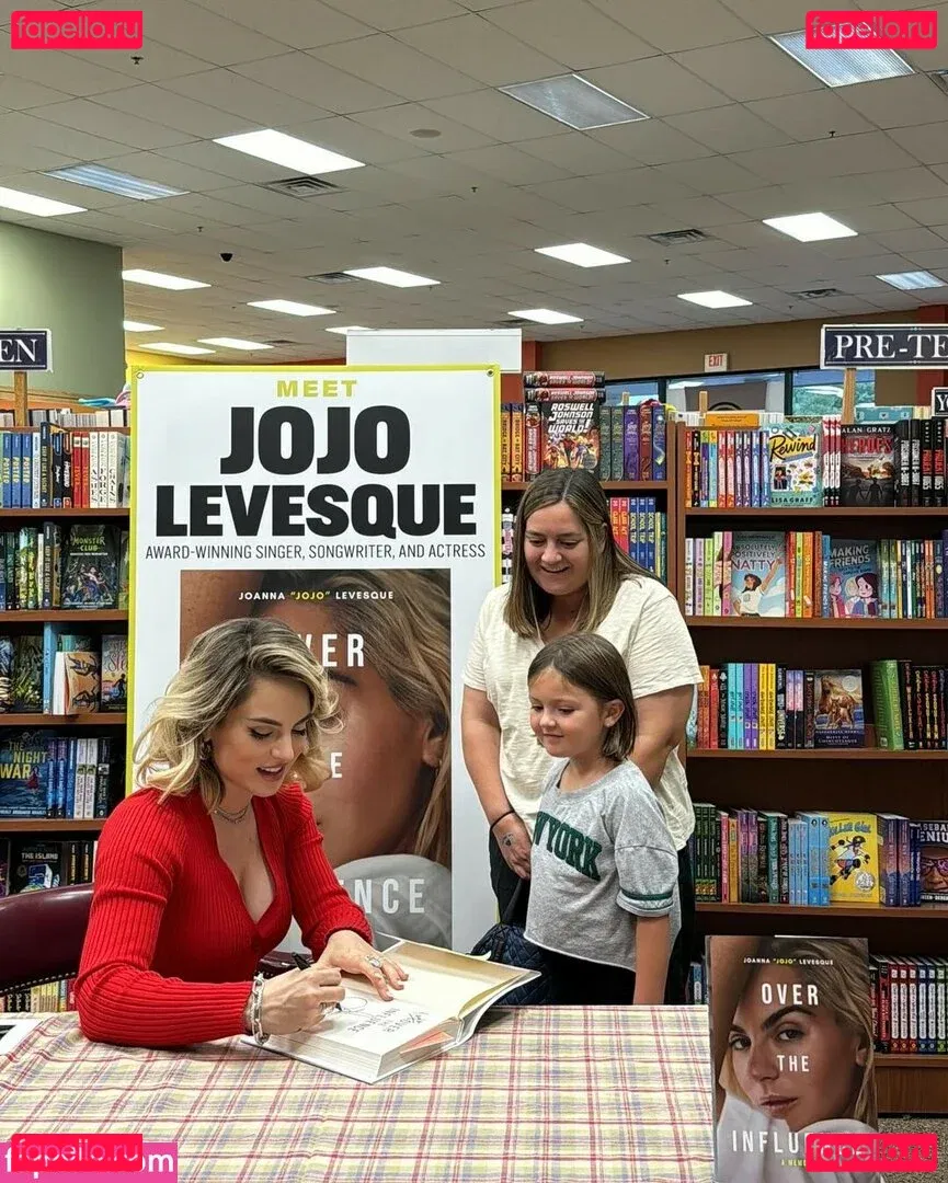 Joanna Jojo Levesque Onlyfans Photo Gallery 