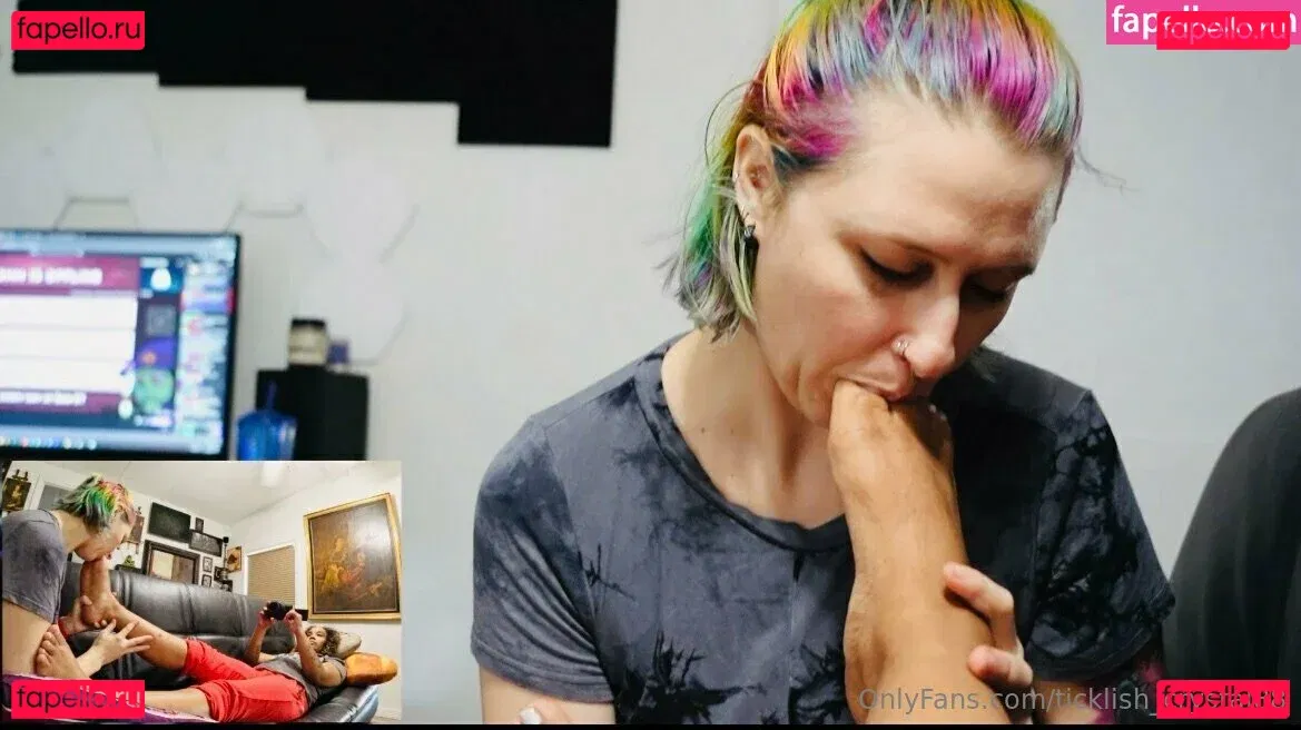 ticklish_crystal88 Onlyfans Photo Gallery 