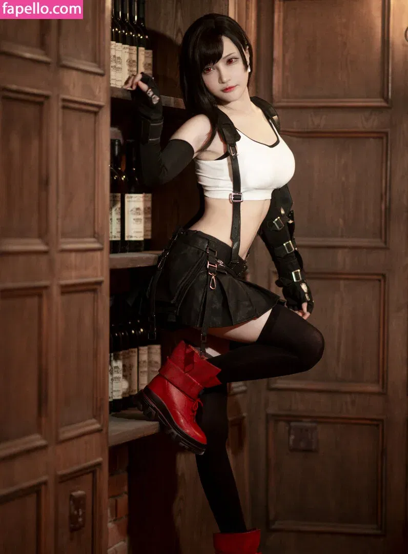 Senya Miku Onlyfans Photo Gallery 