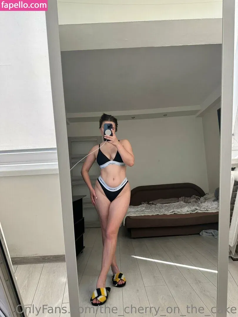 the_cherry_on_the_cake Onlyfans Photo Gallery 