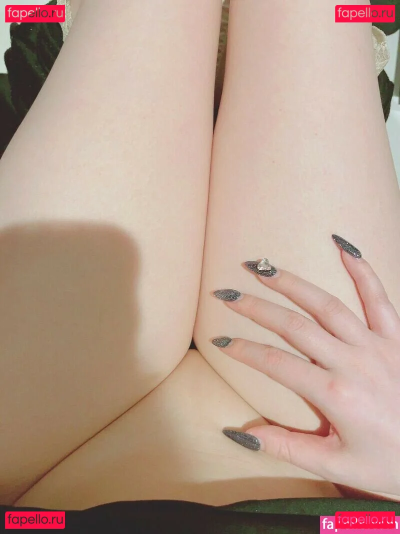 Fuyujiri Bonu Onlyfans Photo Gallery 