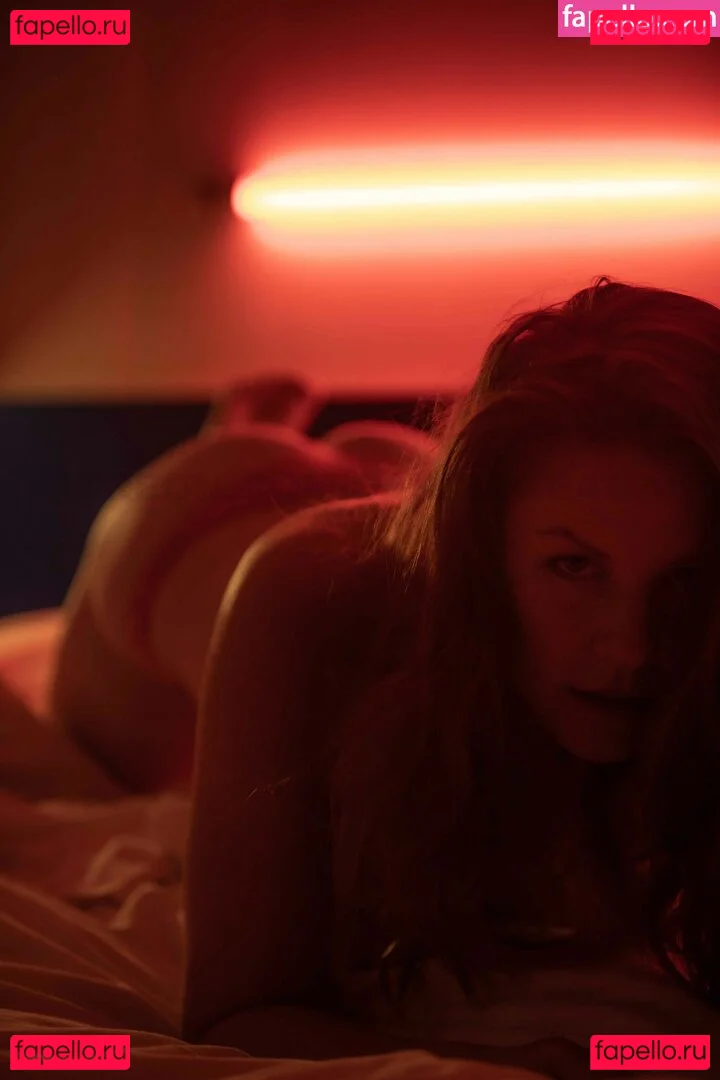 Carrie Keagen Onlyfans Photo Gallery 