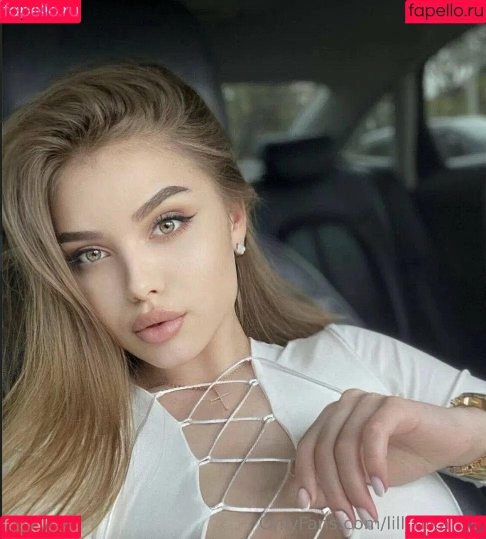 lill_nika_18 Onlyfans Photo Gallery 