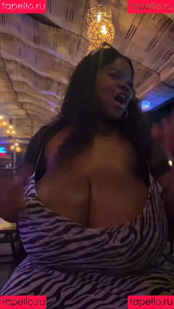 Chioma.lovv Onlyfans Photo Gallery 