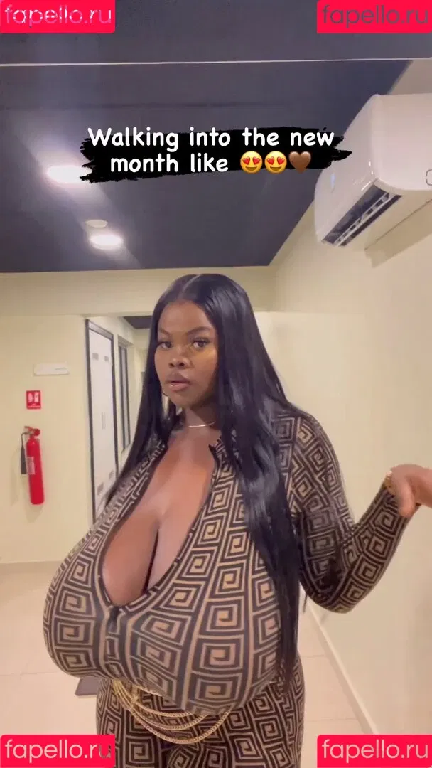 Chioma.lovv Onlyfans Photo Gallery 