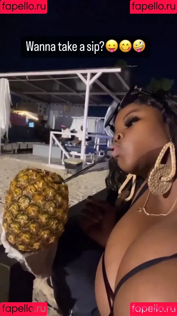 Chioma.lovv Onlyfans Photo Gallery 