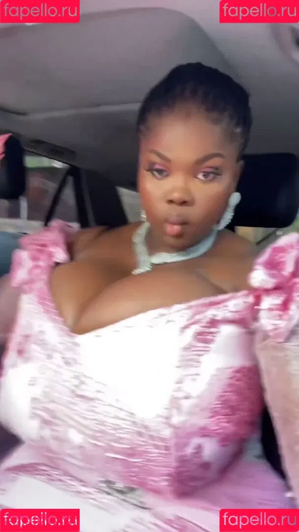 Chioma.lovv Onlyfans Photo Gallery 