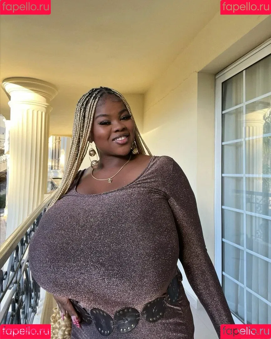 Chioma.lovv Onlyfans Photo Gallery 