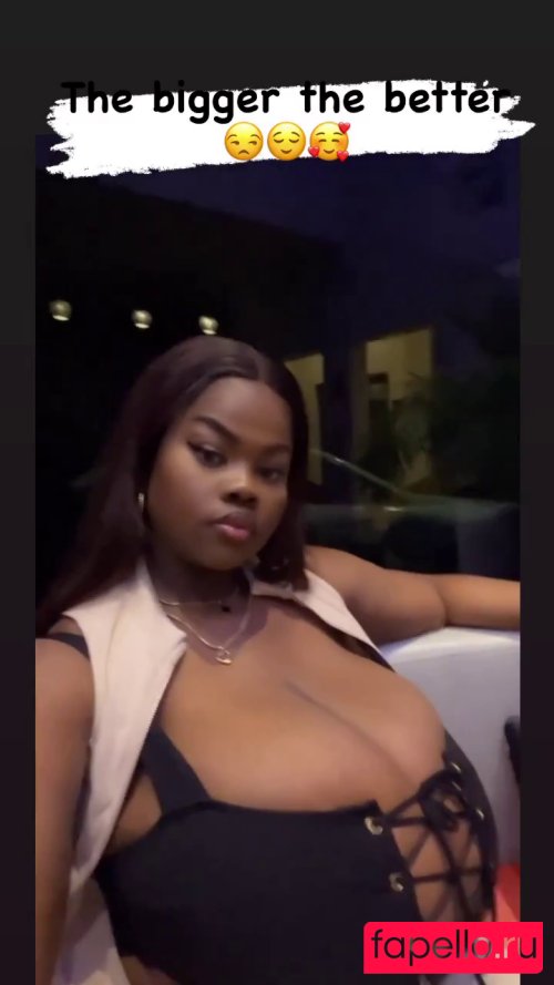 Chioma.lovv Onlyfans Photo Gallery 