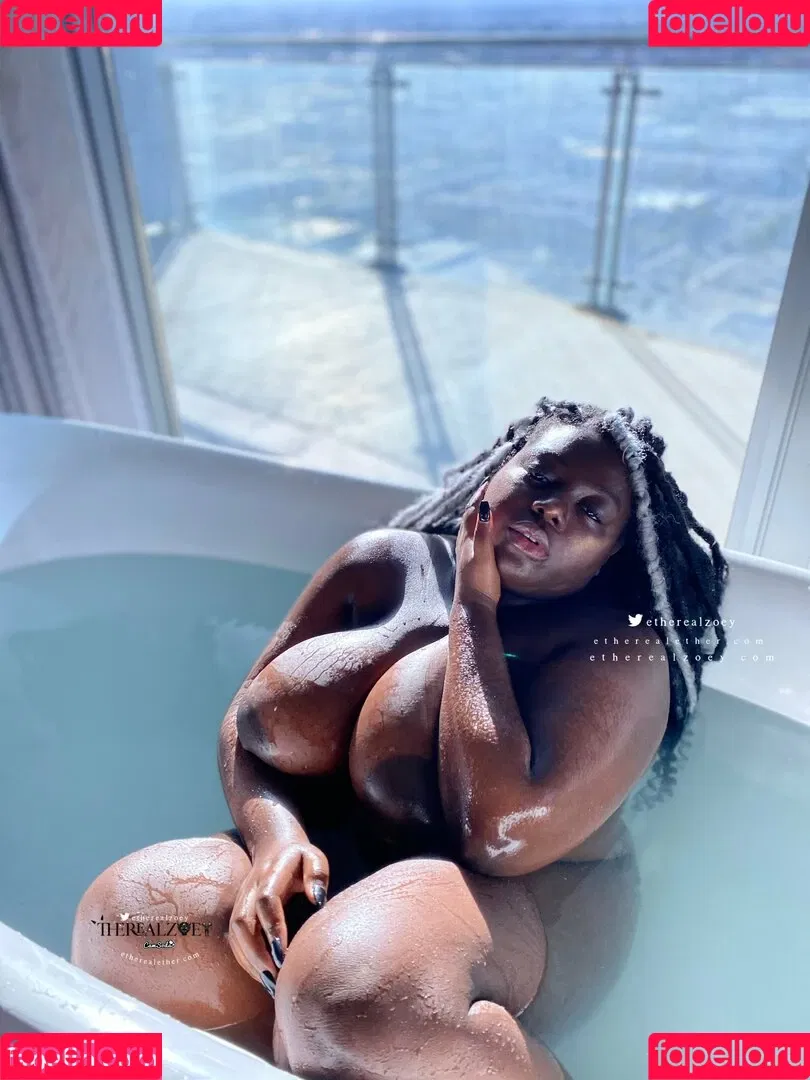 therealzoey Onlyfans Photo Gallery 