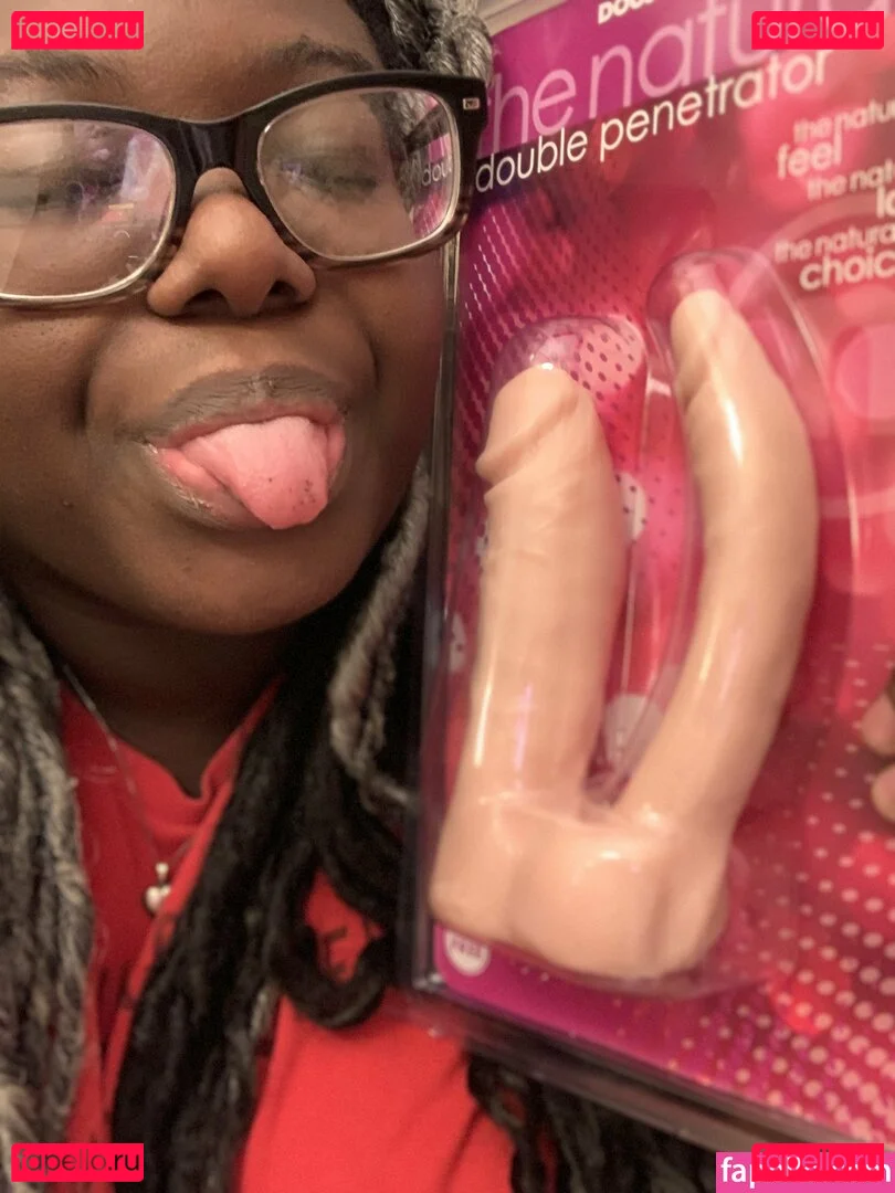 therealzoey Onlyfans Photo Gallery 