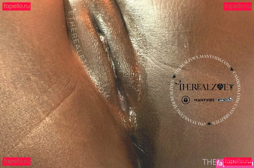 therealzoey Onlyfans Photo Gallery 