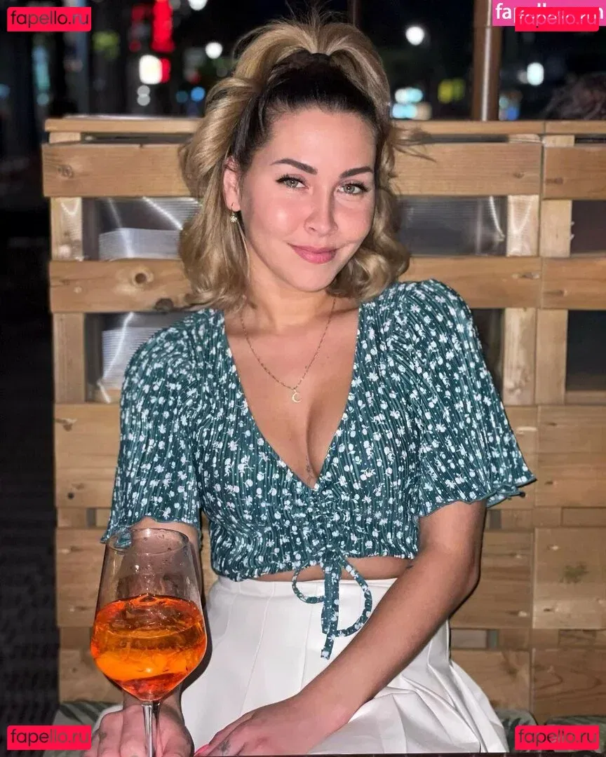 Jenny Nogue Onlyfans Photo Gallery 