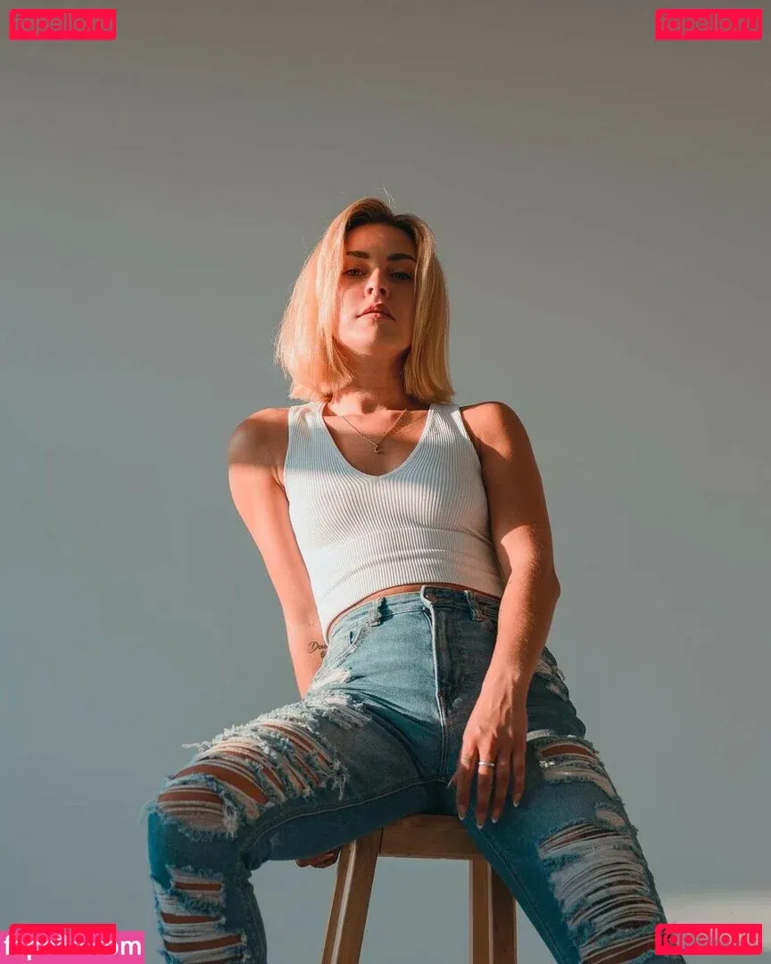 Jenny Nogue Onlyfans Photo Gallery 