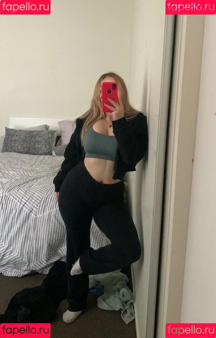 WandaWillow Onlyfans Photo Gallery 