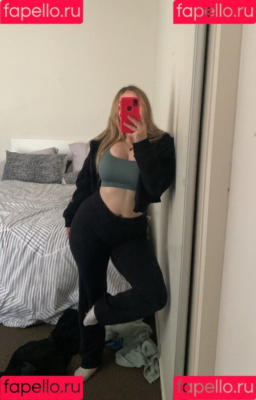 WandaWillow Onlyfans Photo Gallery 