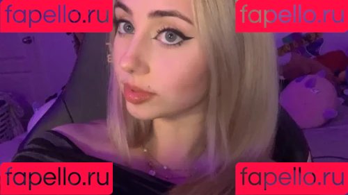 WandaWillow Onlyfans Photo Gallery 