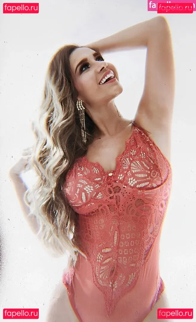 Gizelly Bicalho Onlyfans Photo Gallery 