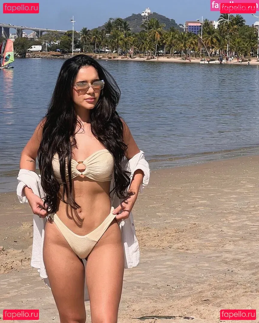 Gizelly Bicalho Onlyfans Photo Gallery 