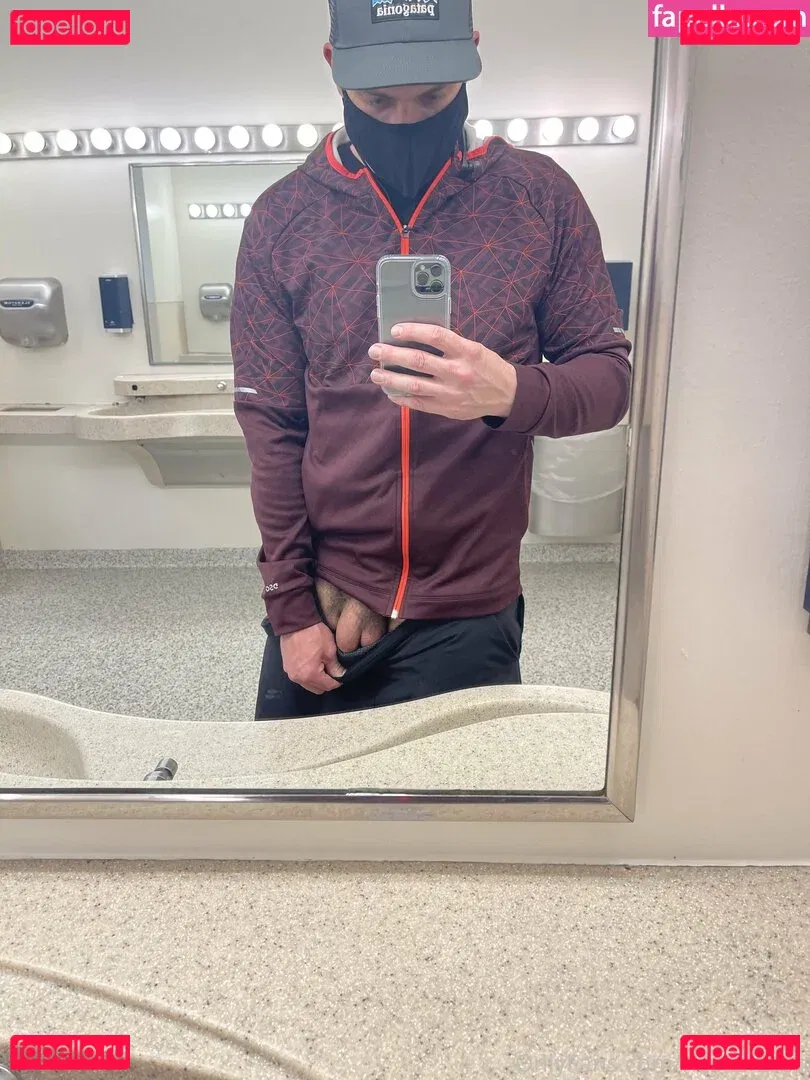 heyitskalen Onlyfans Photo Gallery 