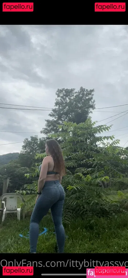 ittybittyassycassy Onlyfans Photo Gallery 