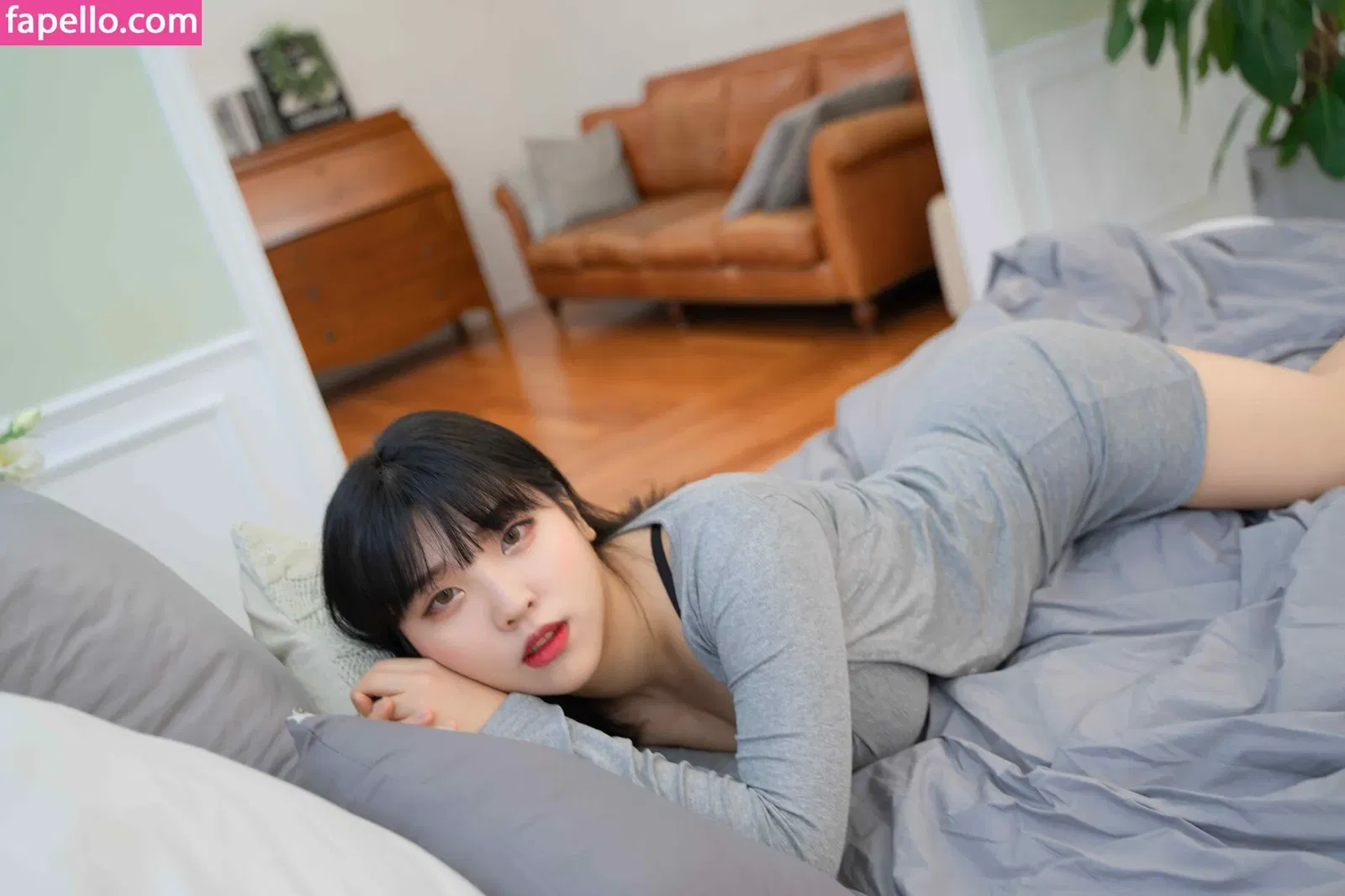 Hana Song Onlyfans Photo Gallery 